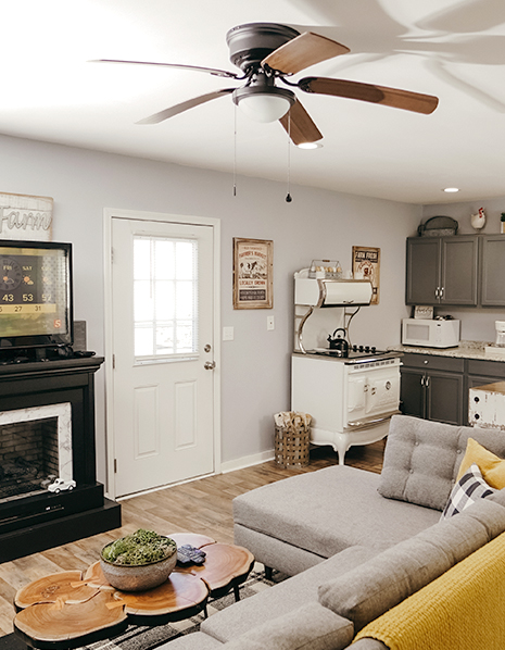 Custom outfitted blacks buildings tiny home